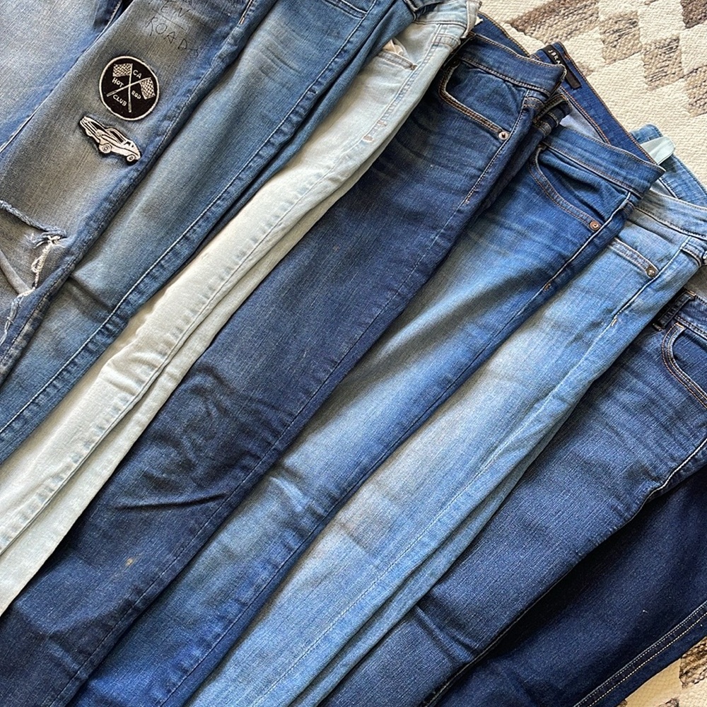 8 pcs. Skinny jeans